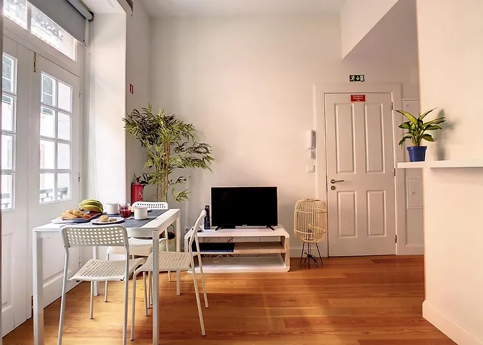 Fx Life By Lovelystay Фуншал